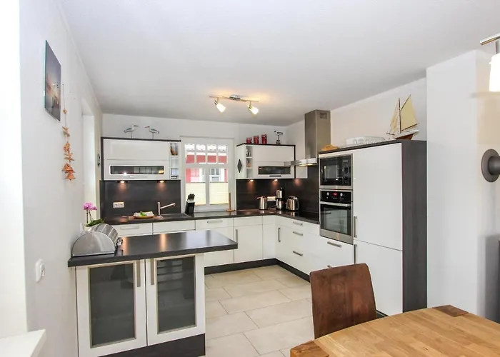 Darss Idyll 펜션 프레로